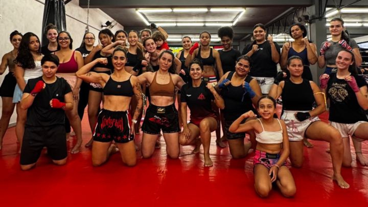 Imagem de Muay Thai fortalece o público feminino na Academia Hunter Combat com treinos exclusivos para mulheres