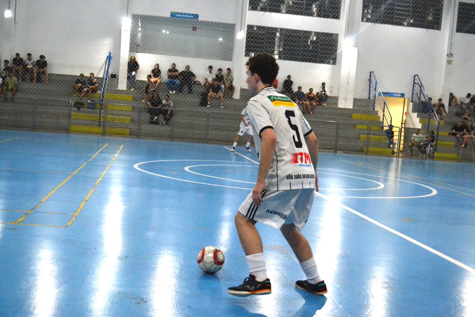 Reio São João entra em quadra hoje (14) pela final dos Jogos da Juventude no CIC