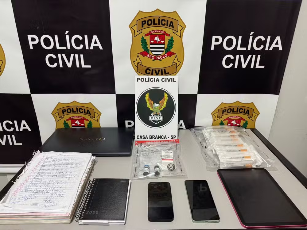 Imagem de Enfermeira é presa por canetas emagrecedoras ilegais e levada à cadeia de São João da Boa Vista; médico é investigado