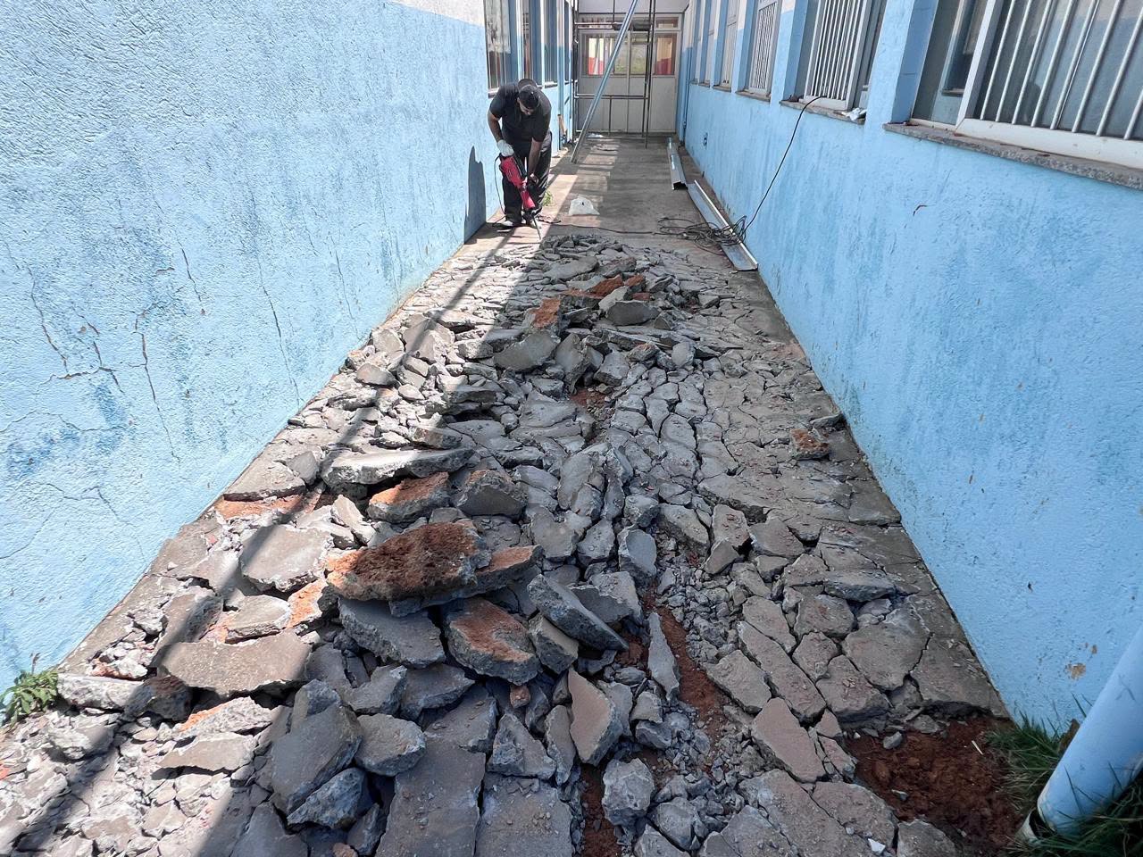 Registro divulgado pela Prefeitura sobre a infraestrutura escolar municipal